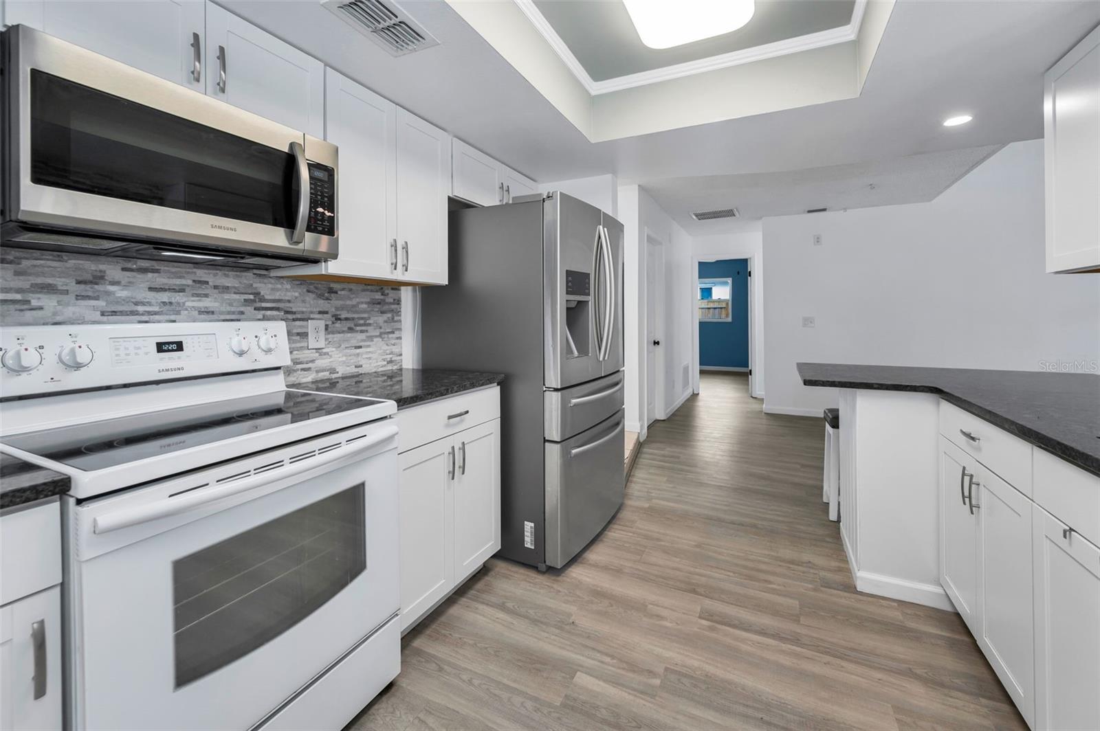 Image 18 of 60 For 2063 Ridgecrest Drive