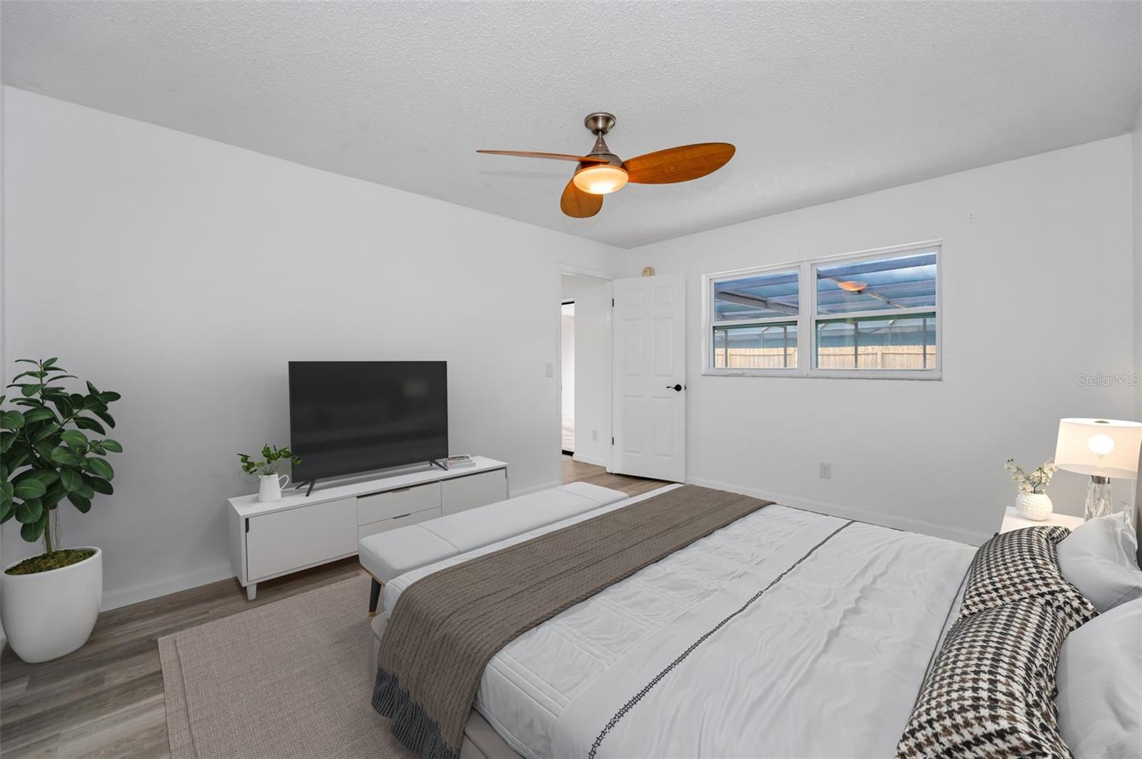 Image 32 of 60 For 2063 Ridgecrest Drive