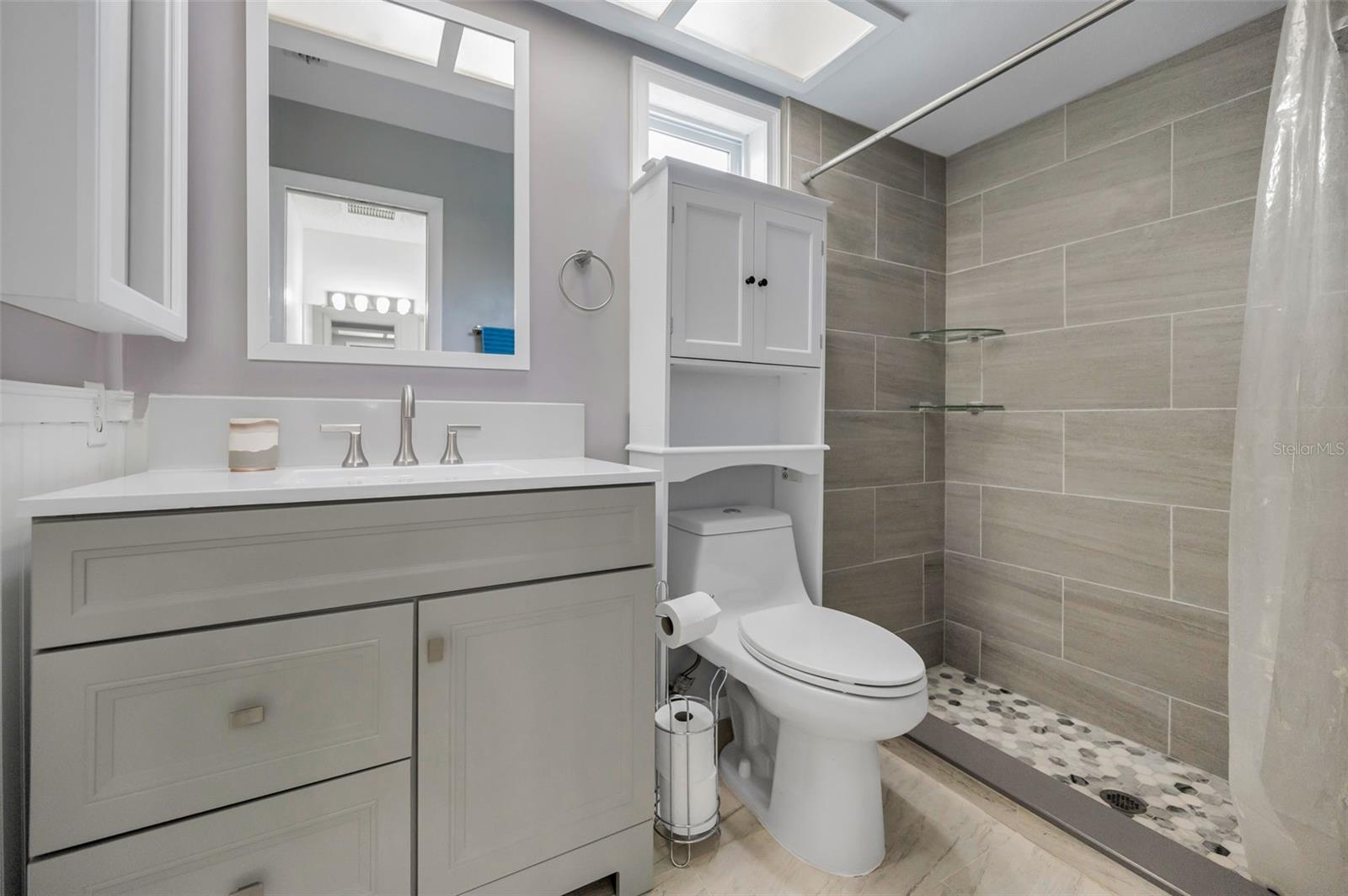 Image 37 of 60 For 2063 Ridgecrest Drive