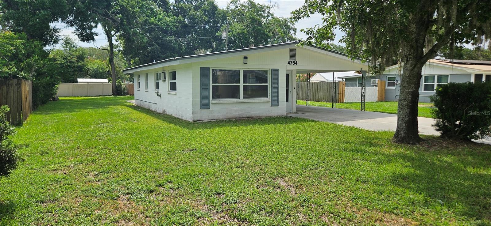 Listing photo id 0 for 4754 17th Street