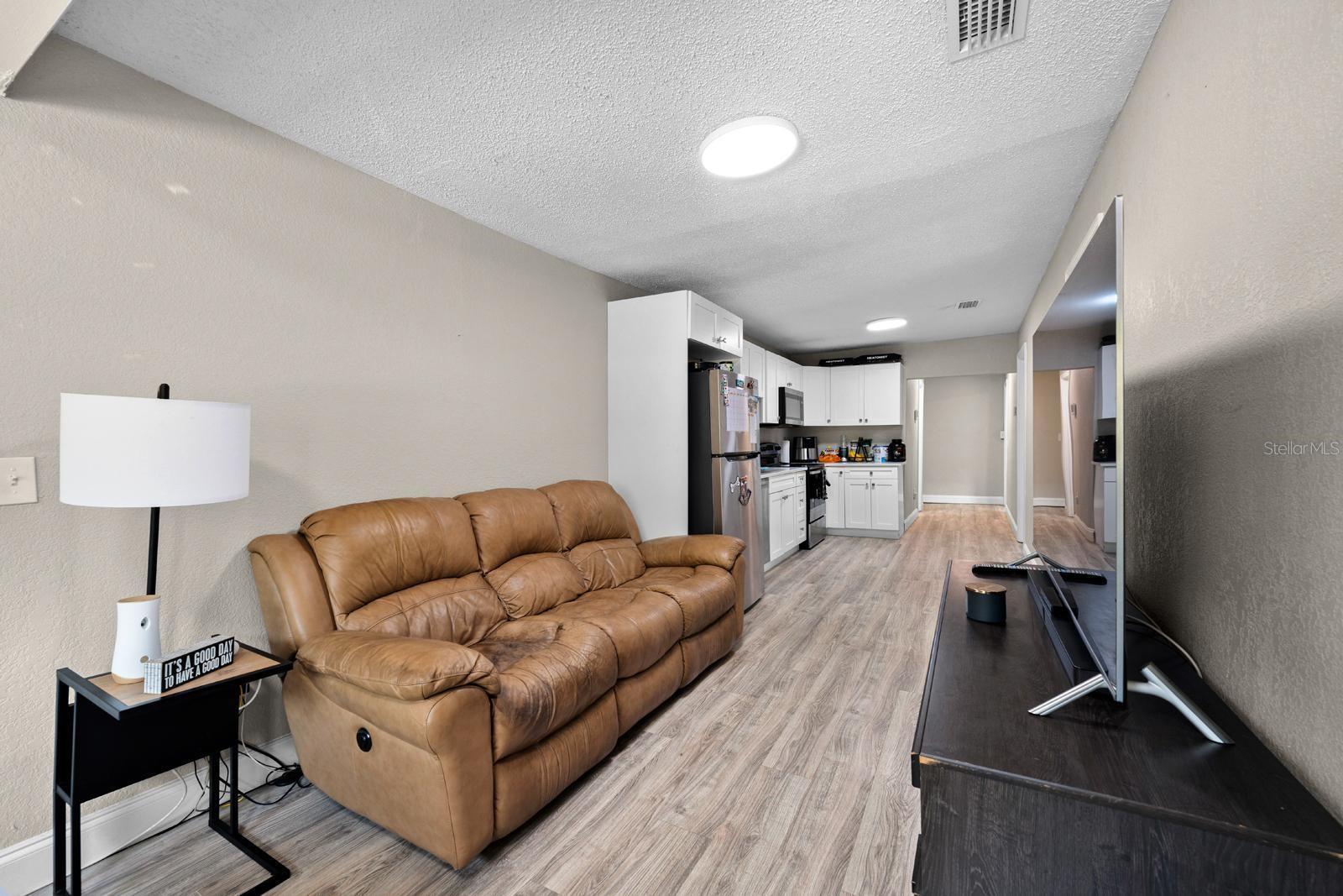 Image 4 of 23 For 4218 Cayuga Street