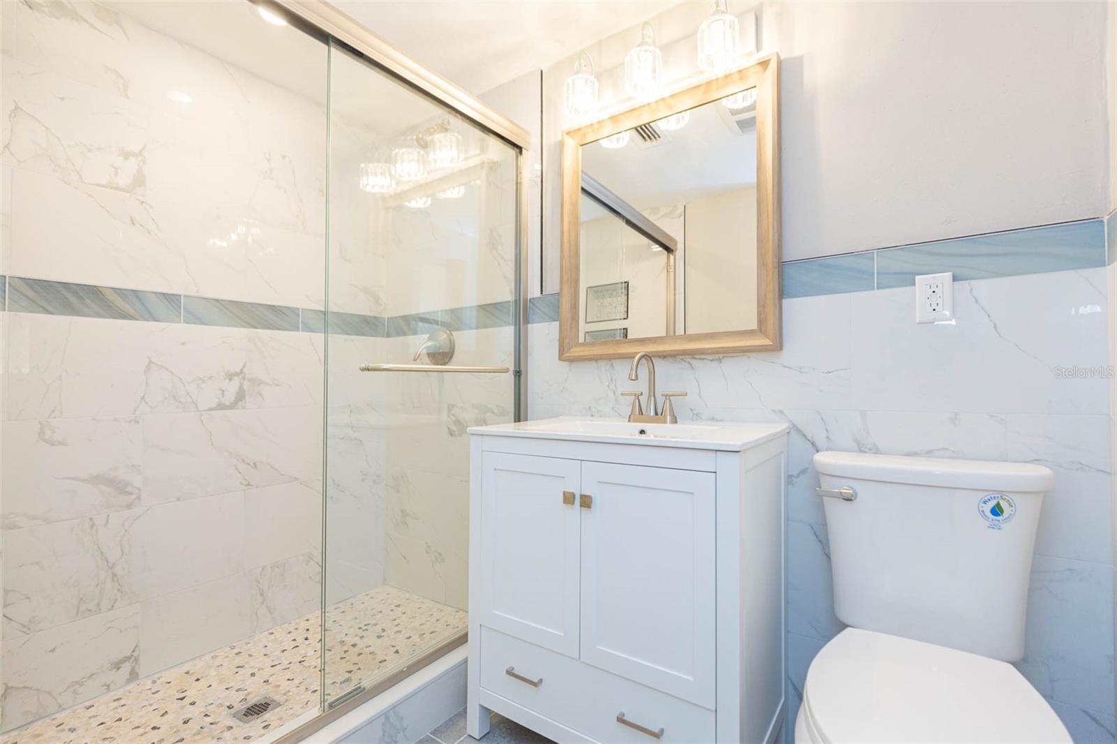 Image 31 of 43 For 11034 Tamarix Avenue