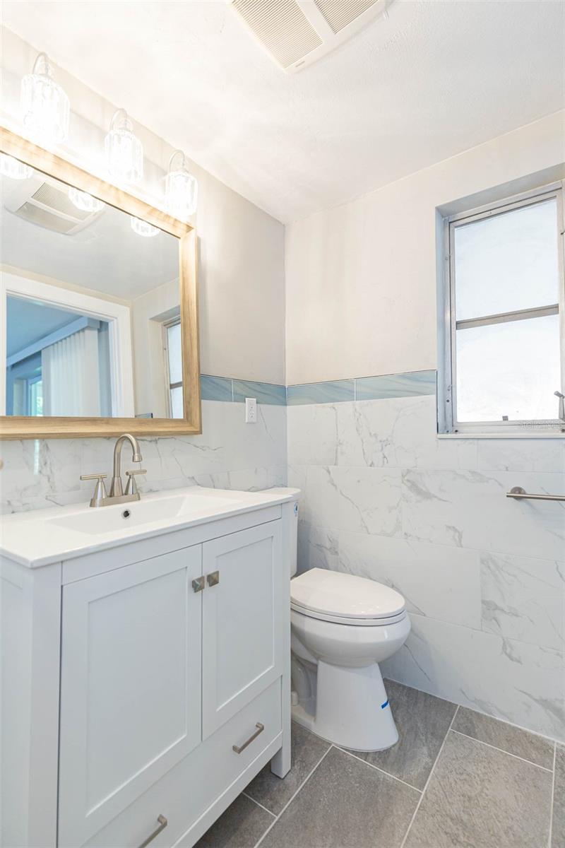 Image 34 of 43 For 11034 Tamarix Avenue
