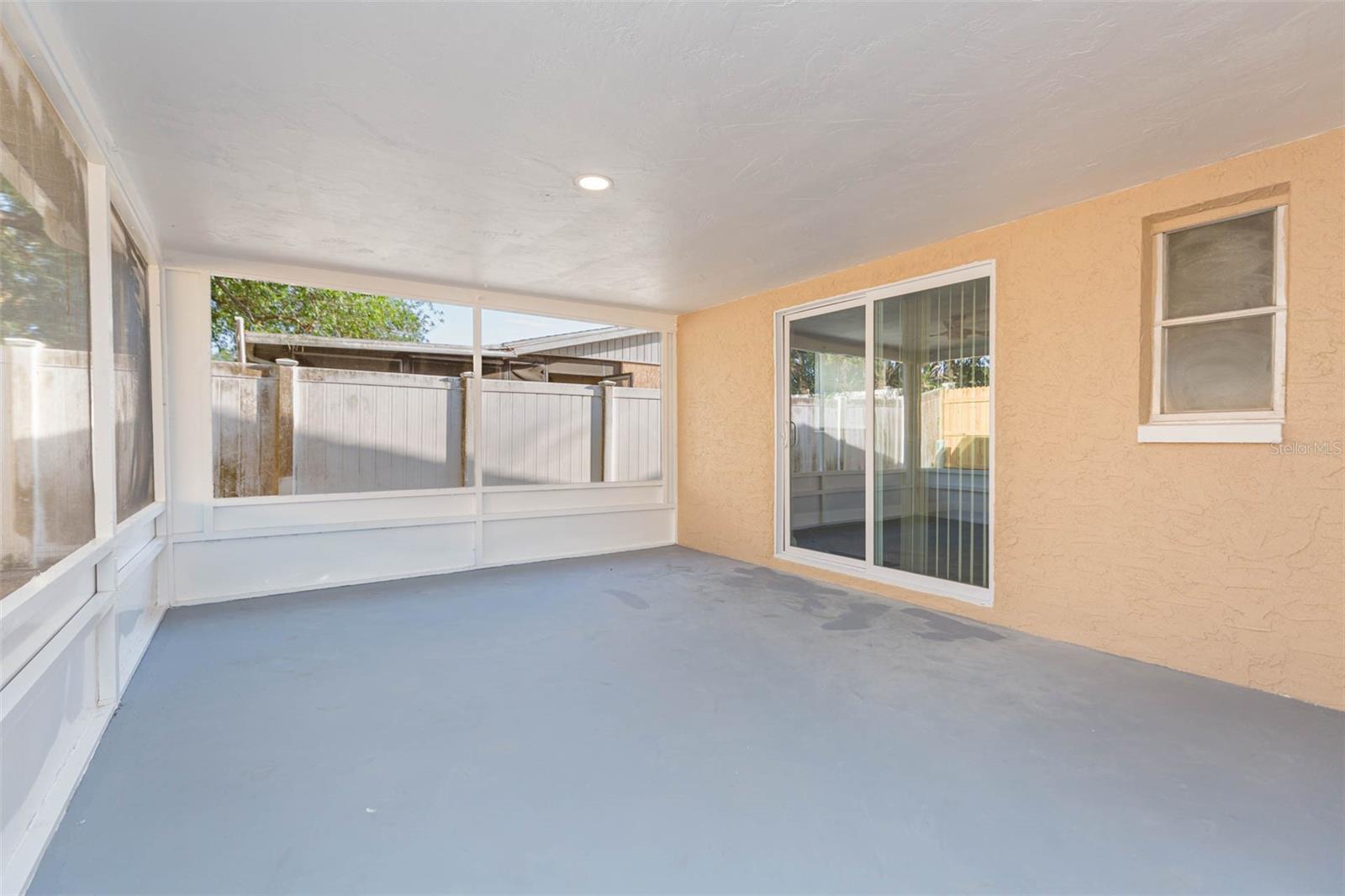 Image 39 of 43 For 11034 Tamarix Avenue