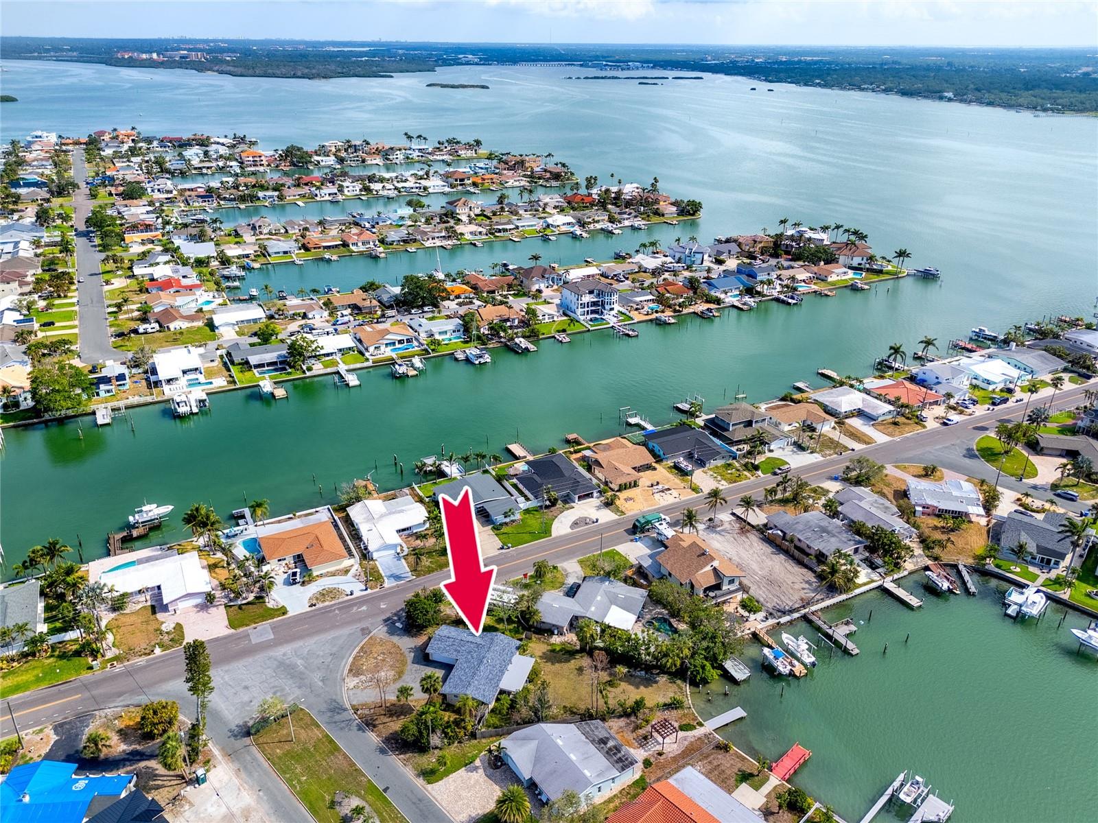 Listing photo id 47 for 11465 7th Street E