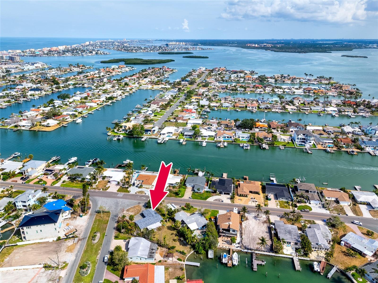 Listing photo id 49 for 11465 7th Street E