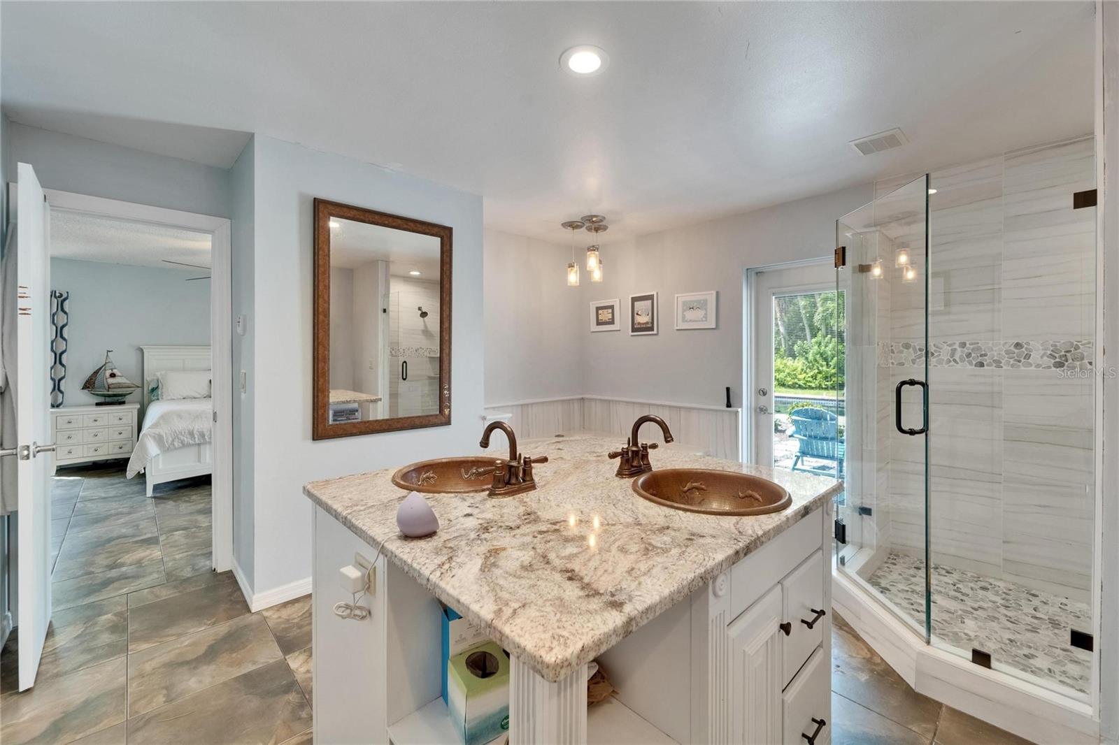 Image 23 of 59 For 7815 16th Avenue Nw