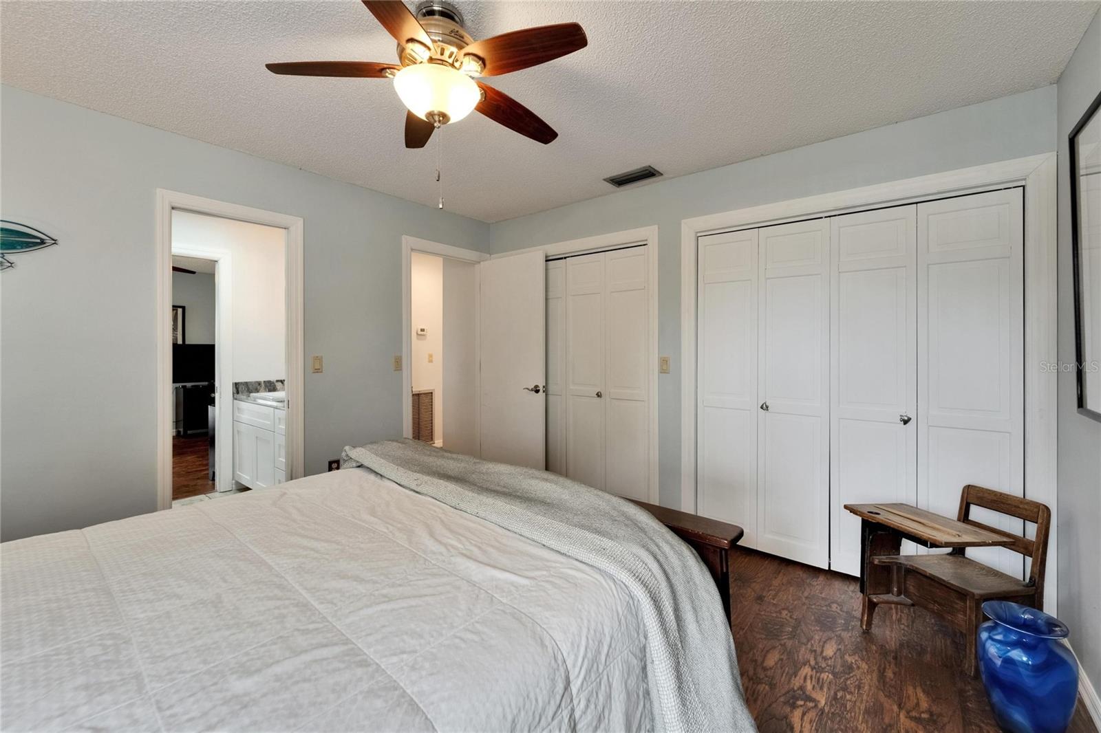 Image 32 of 59 For 7815 16th Avenue Nw
