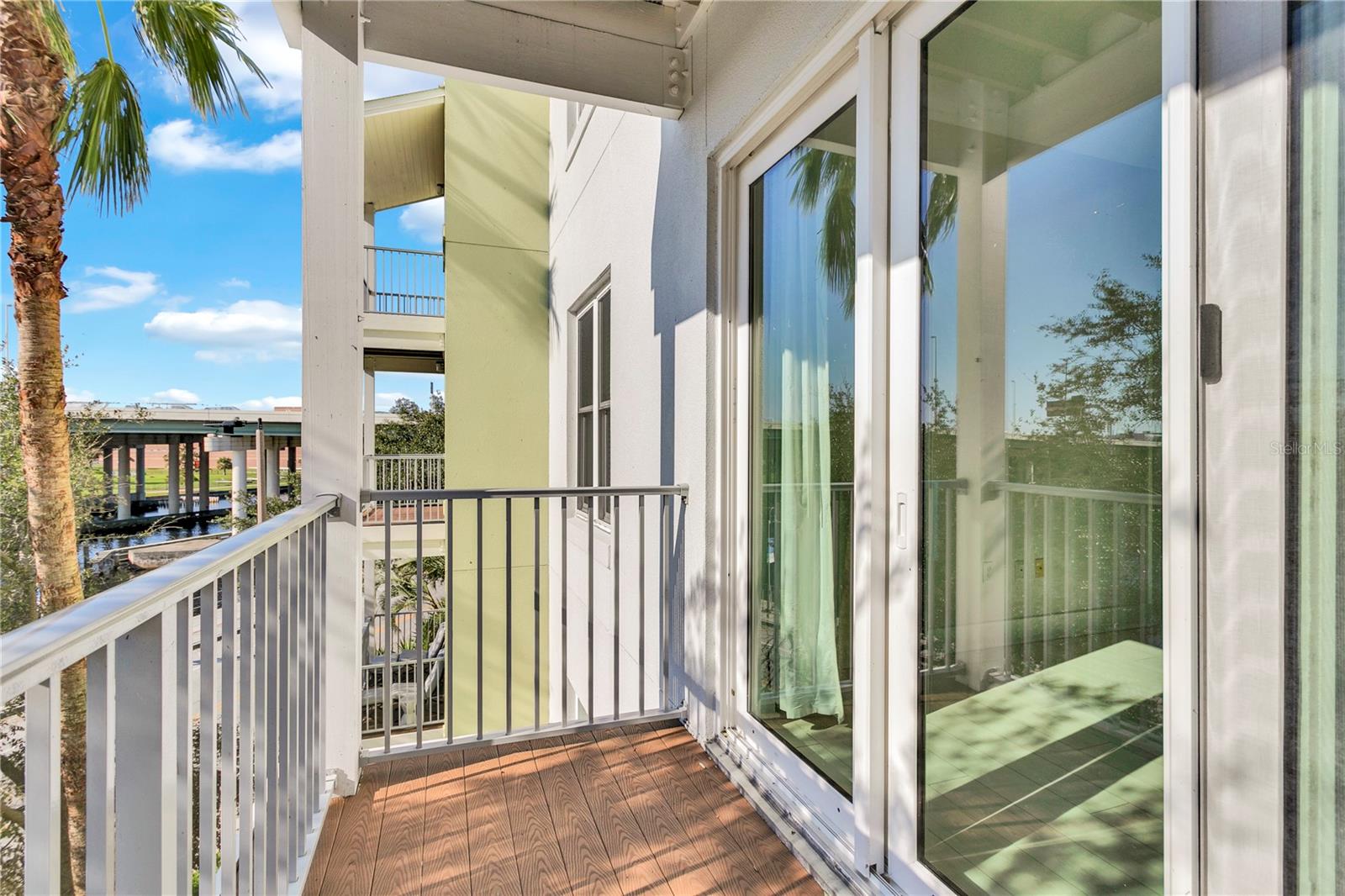 Image 19 of 50 For 1501 Doyle Carlton Drive 303