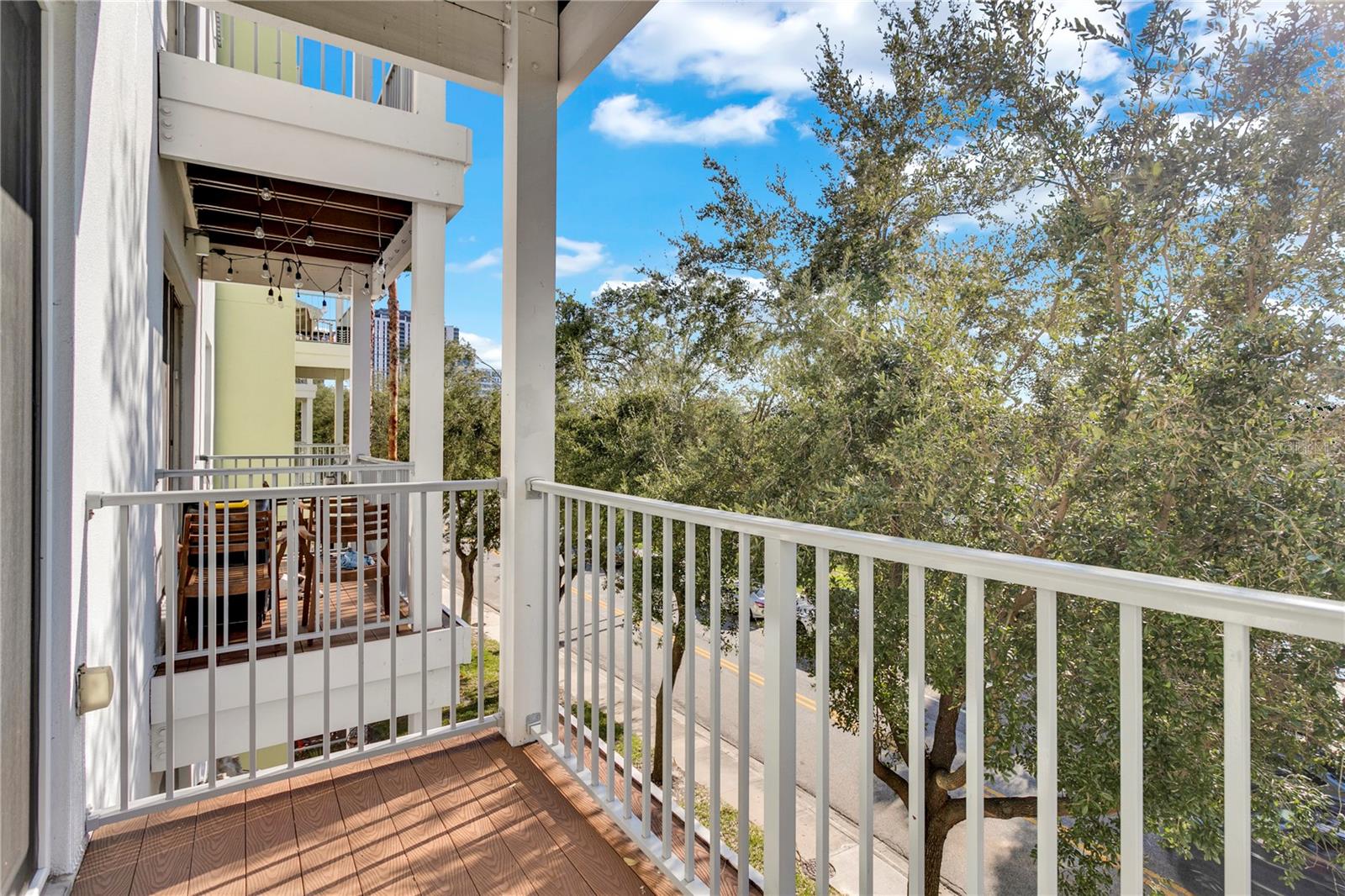 Image 21 of 50 For 1501 Doyle Carlton Drive 303