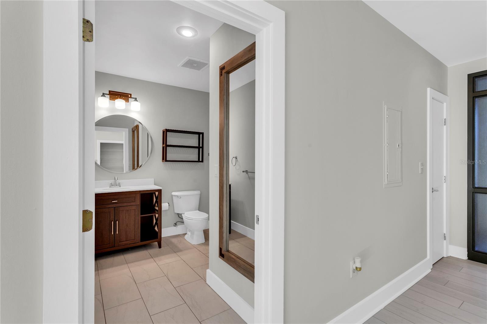 Image 31 of 50 For 1501 Doyle Carlton Drive 303
