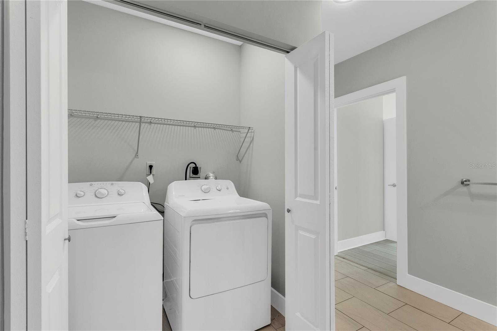 Image 35 of 50 For 1501 Doyle Carlton Drive 303