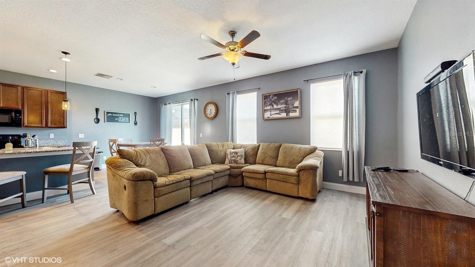 Image 4 of 38 For 8111 Brickleton Woods Avenue