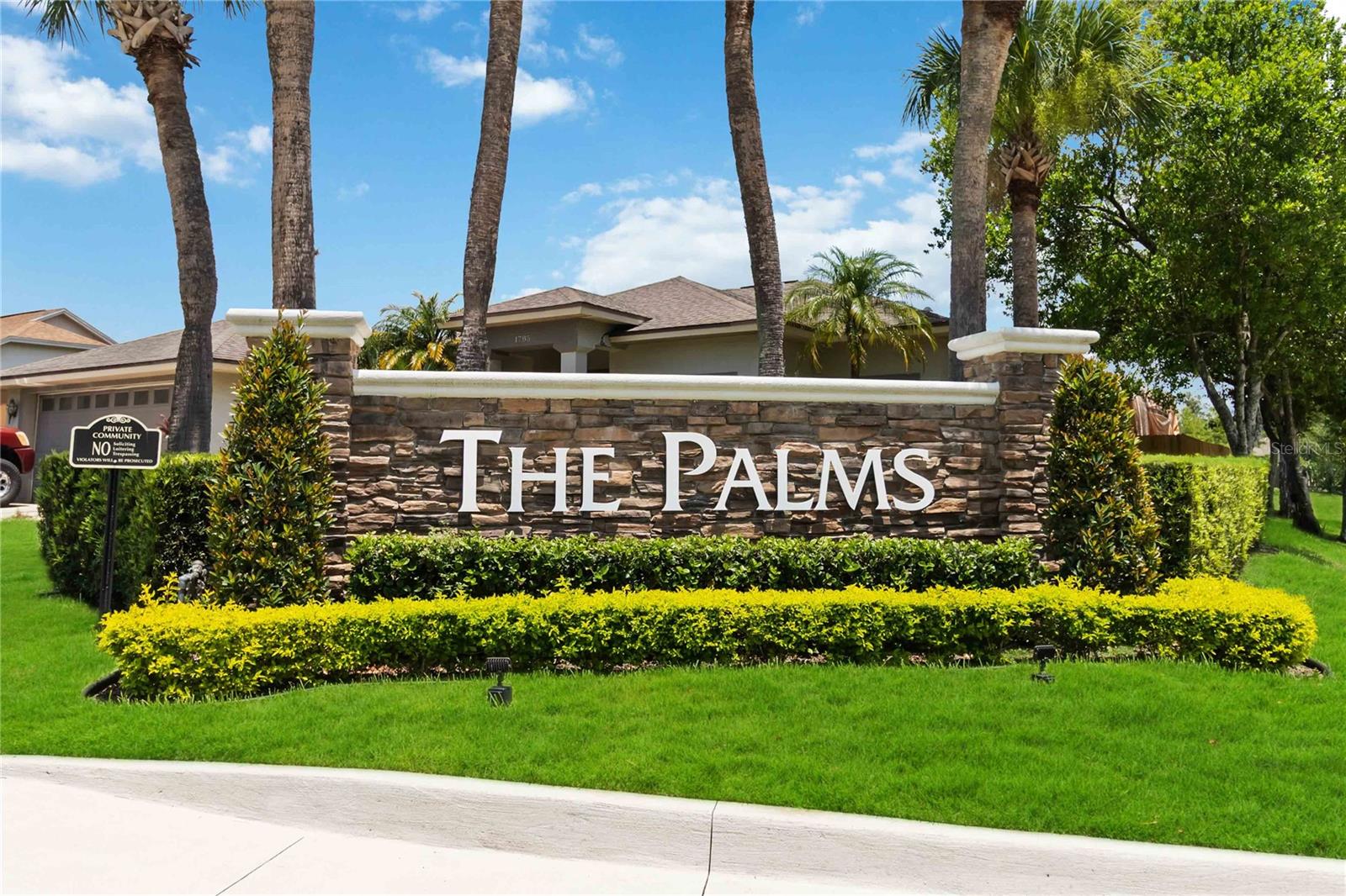 Image 28 of 31 For 722 Swaying Palm Drive
