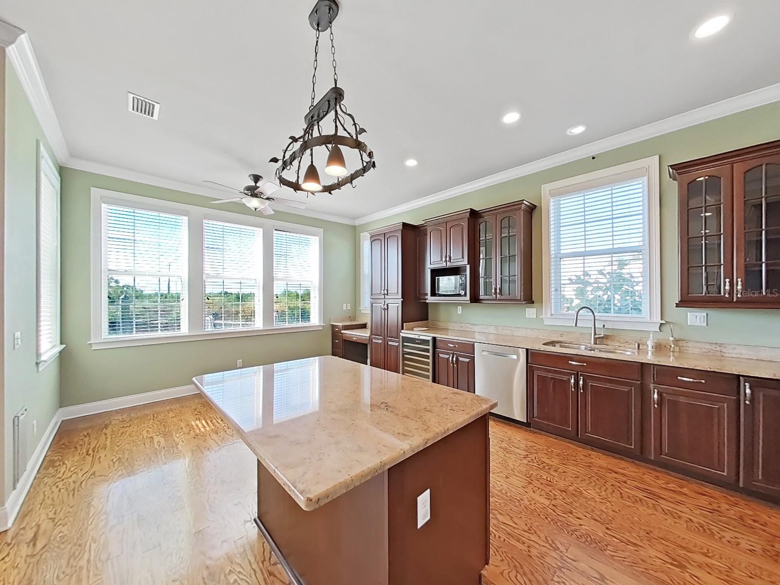 Image 11 of 55 For 4820 Flamingo Road