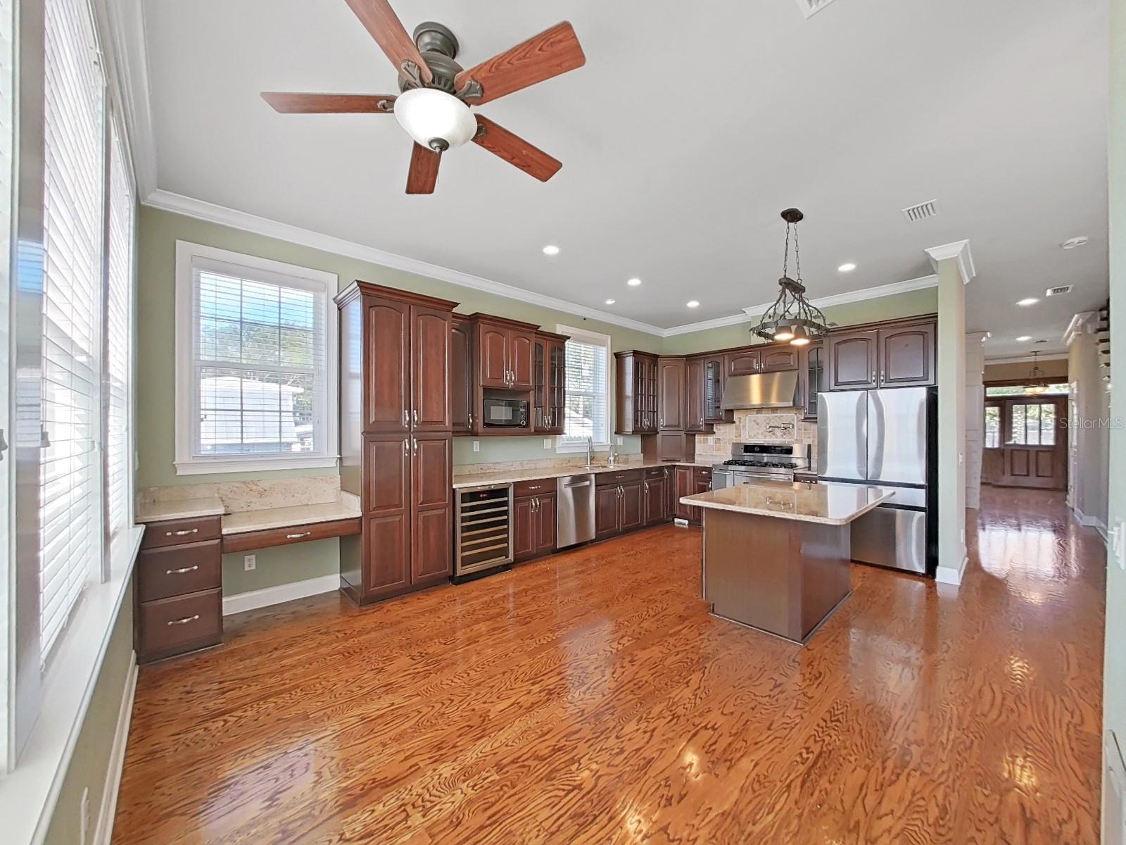 Image 16 of 55 For 4820 Flamingo Road