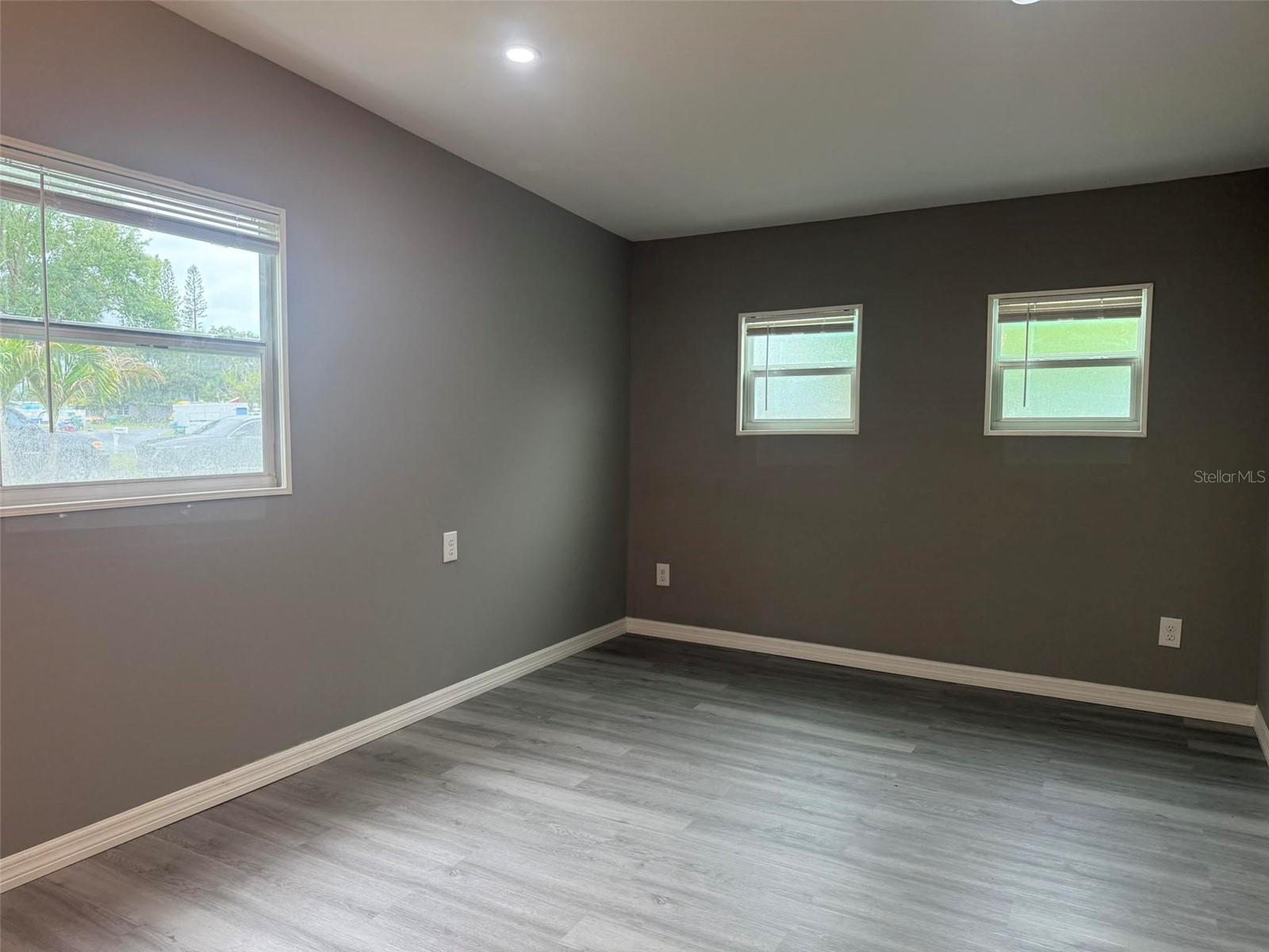 Image 15 of 20 For 8096 Rose Terrace