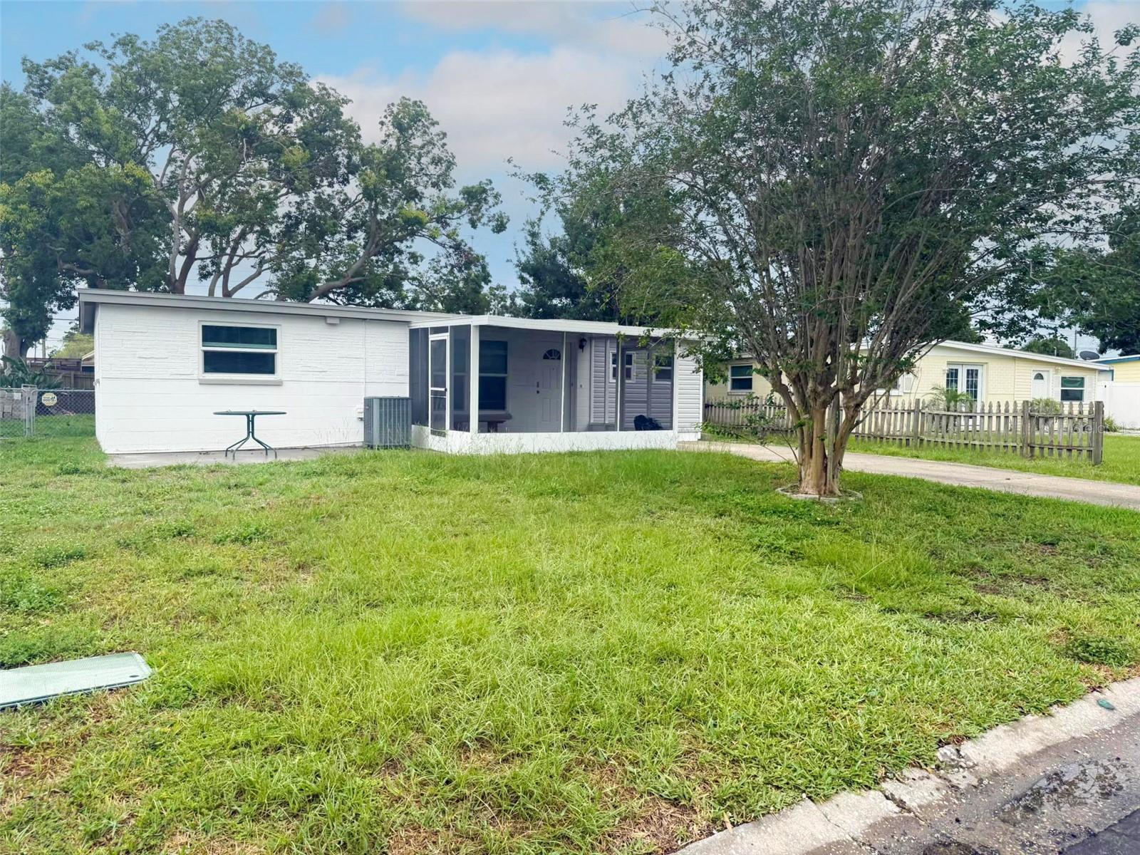 Image 3 of 20 For 8096 Rose Terrace