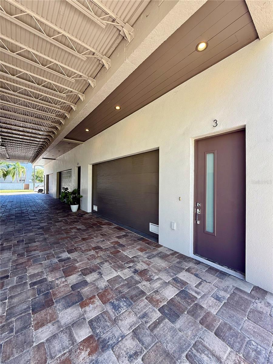 Image 2 of 39 For 4910 Mcelroy Avenue 3