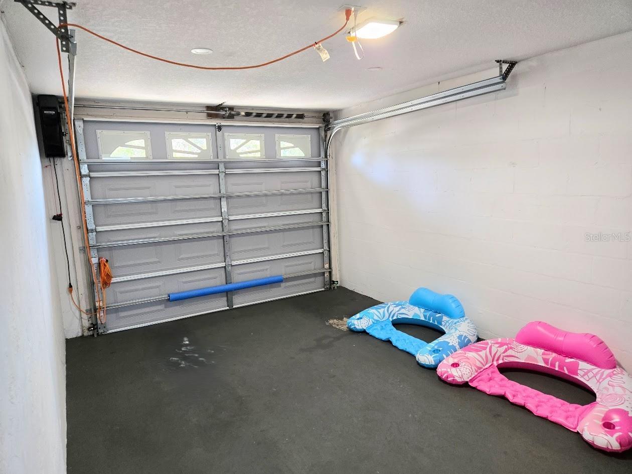 Image 23 of 24 For 3926 10th Avenue N