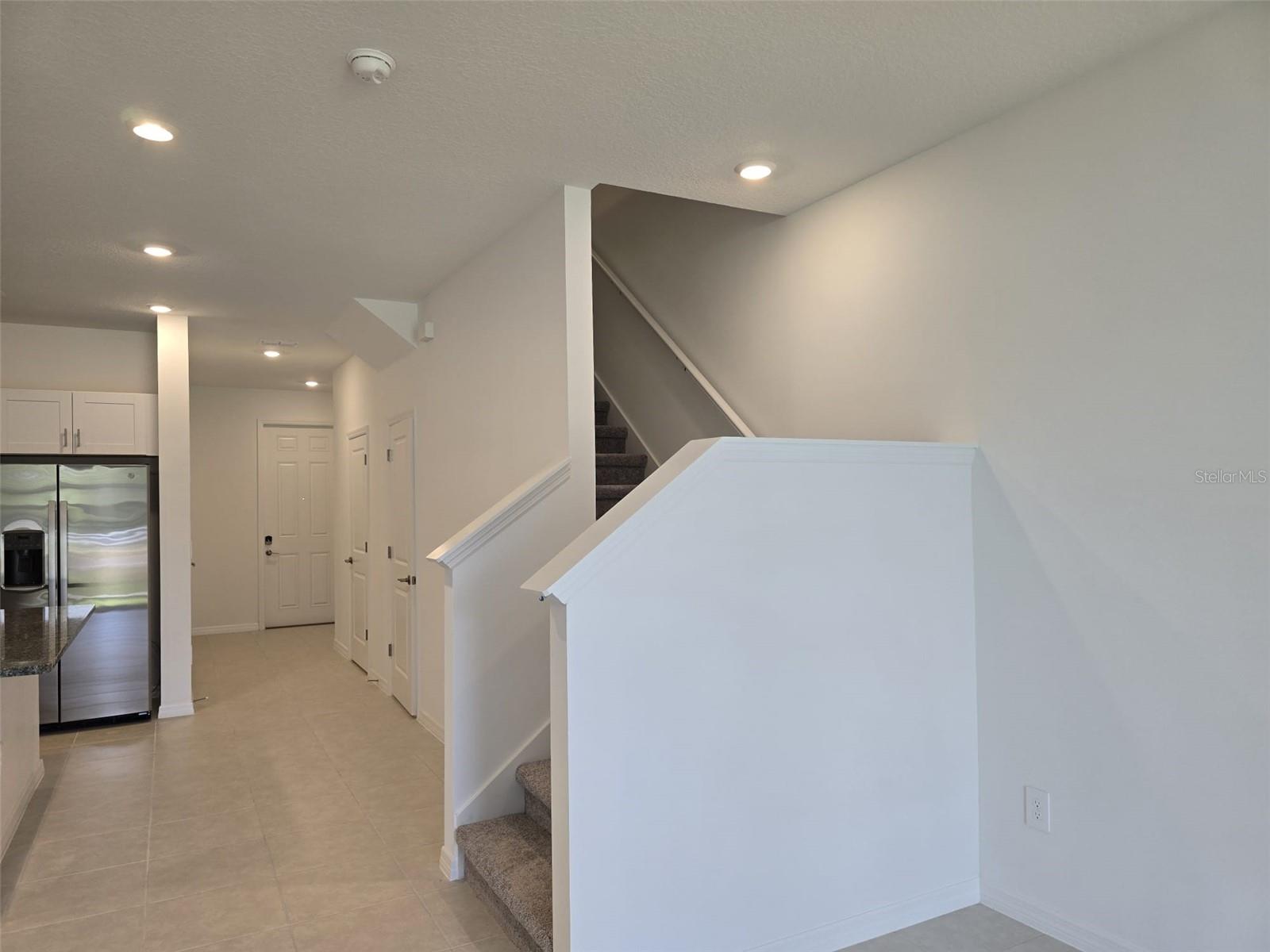 Image 11 of 38 For 10810 Fort White Court
