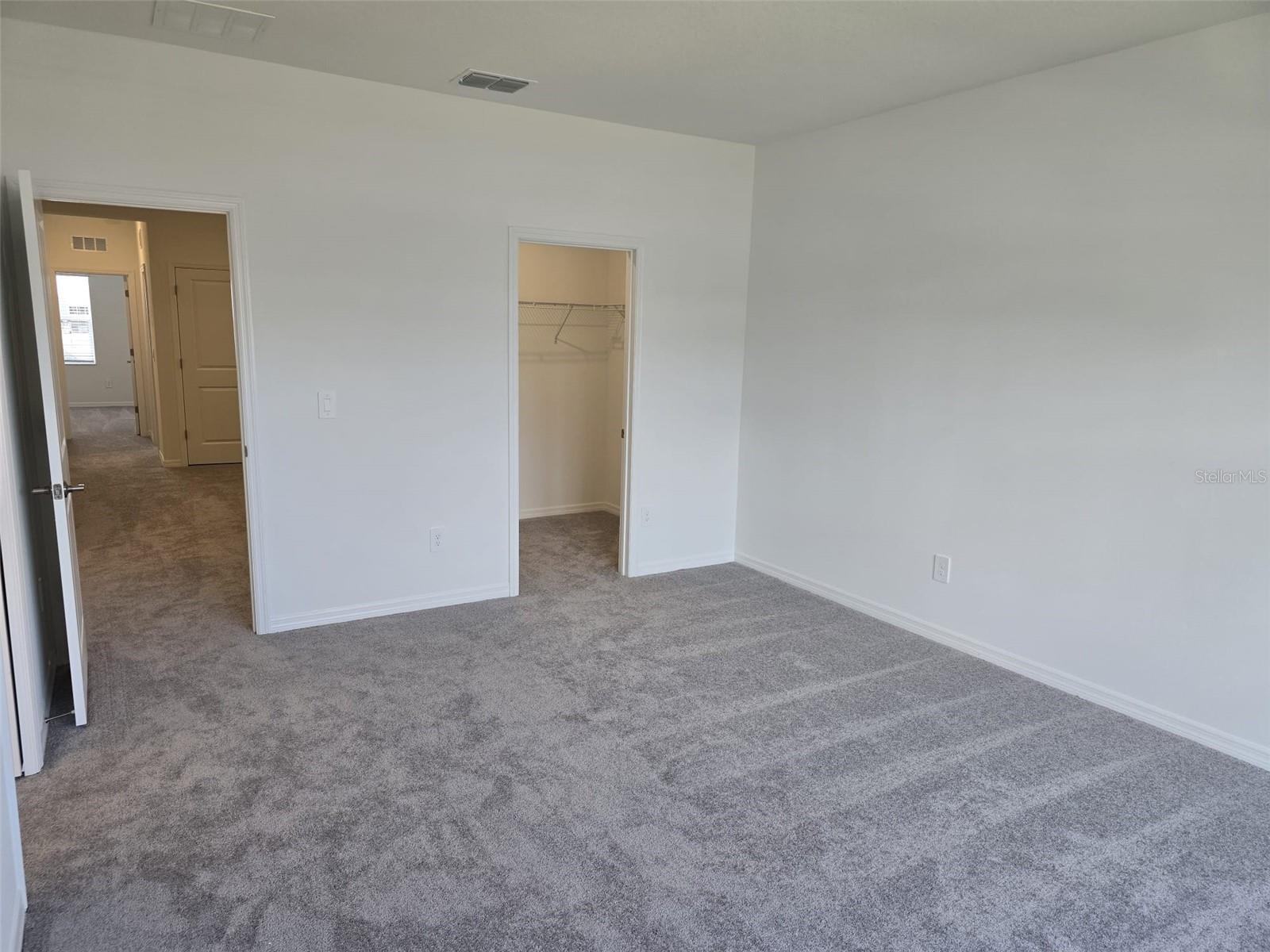 Image 32 of 38 For 10810 Fort White Court