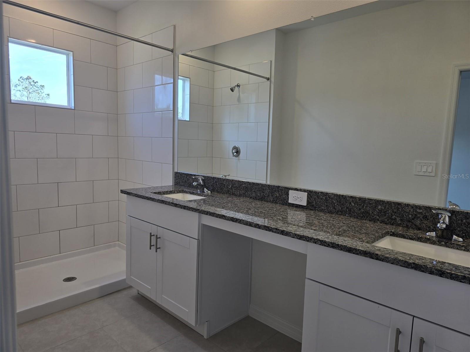 Image 33 of 38 For 10810 Fort White Court