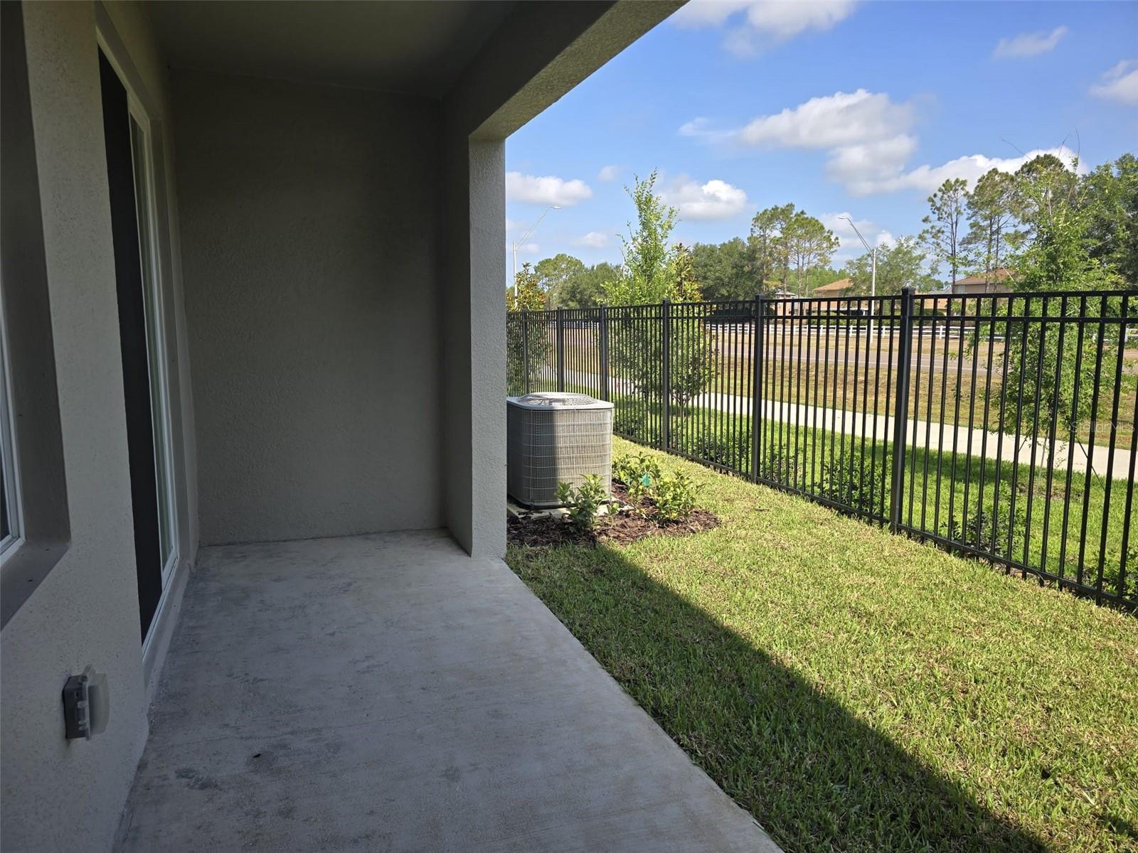 Image 37 of 38 For 10810 Fort White Court