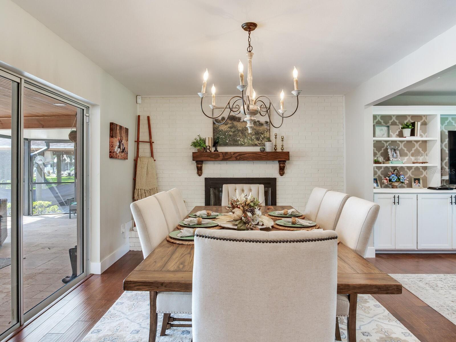 Listing photo id 33 for 3724 Fawn Grove Court