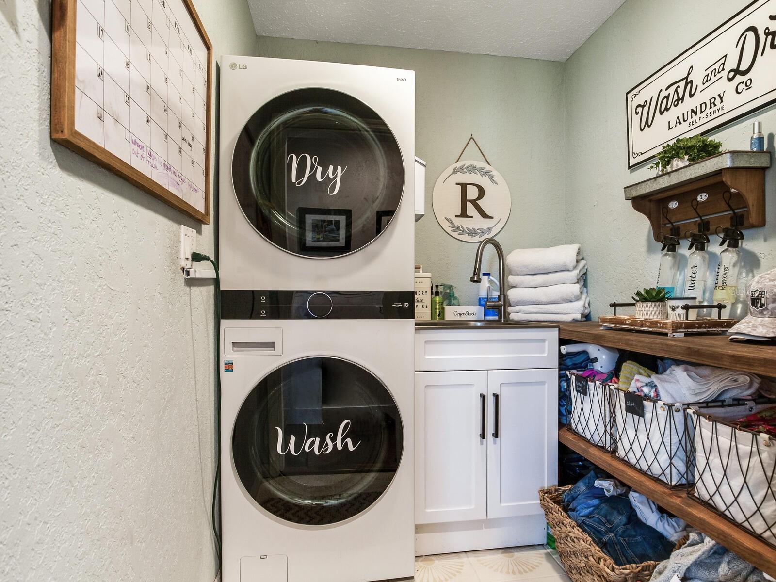 Listing photo id 47 for 3724 Fawn Grove Court