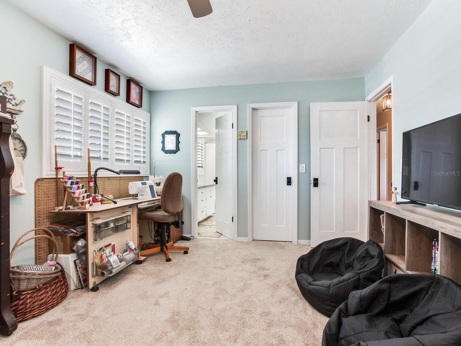 Listing photo id 60 for 3724 Fawn Grove Court