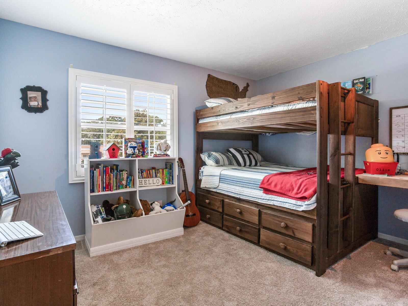 Listing photo id 64 for 3724 Fawn Grove Court