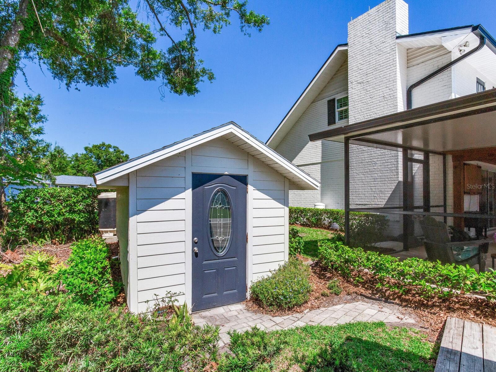 Listing photo id 79 for 3724 Fawn Grove Court