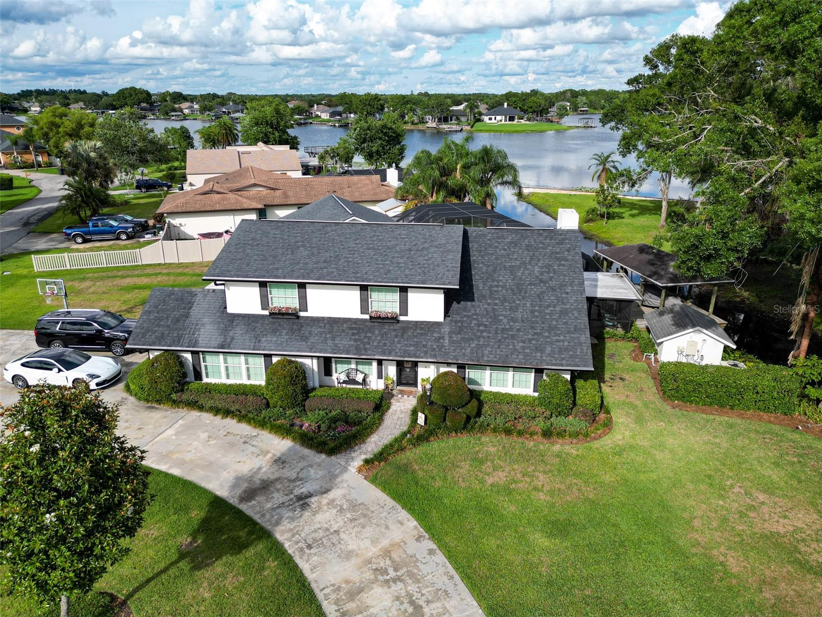 Listing photo id 82 for 3724 Fawn Grove Court