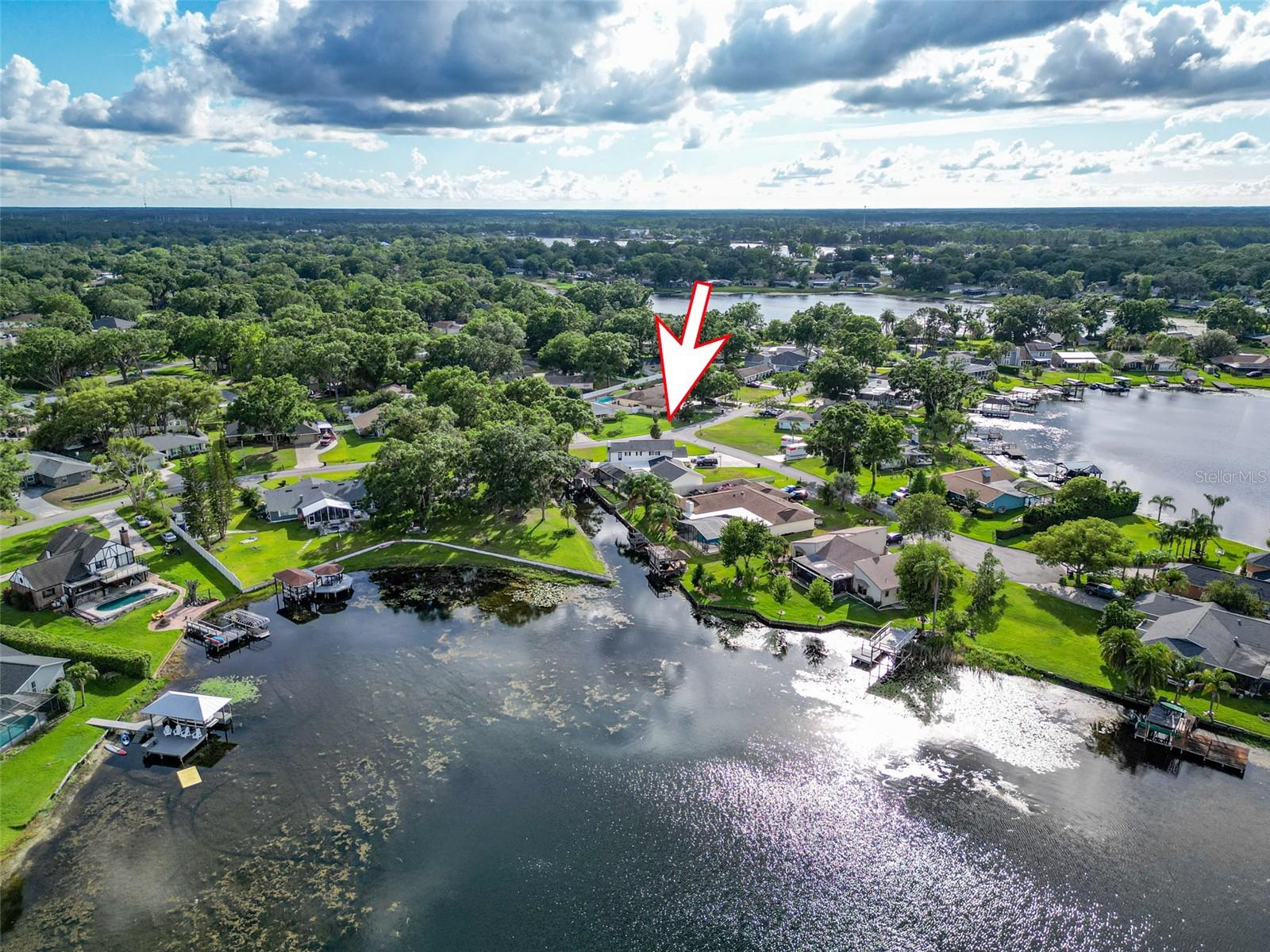Listing photo id 96 for 3724 Fawn Grove Court