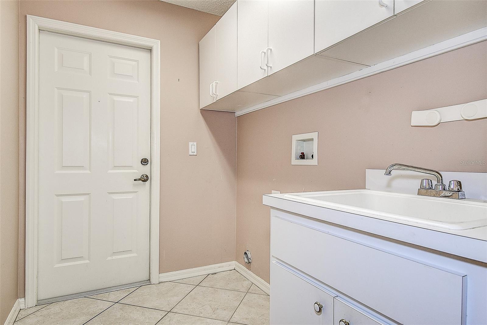 Image 28 of 31 For 11121 Cherrywood Court