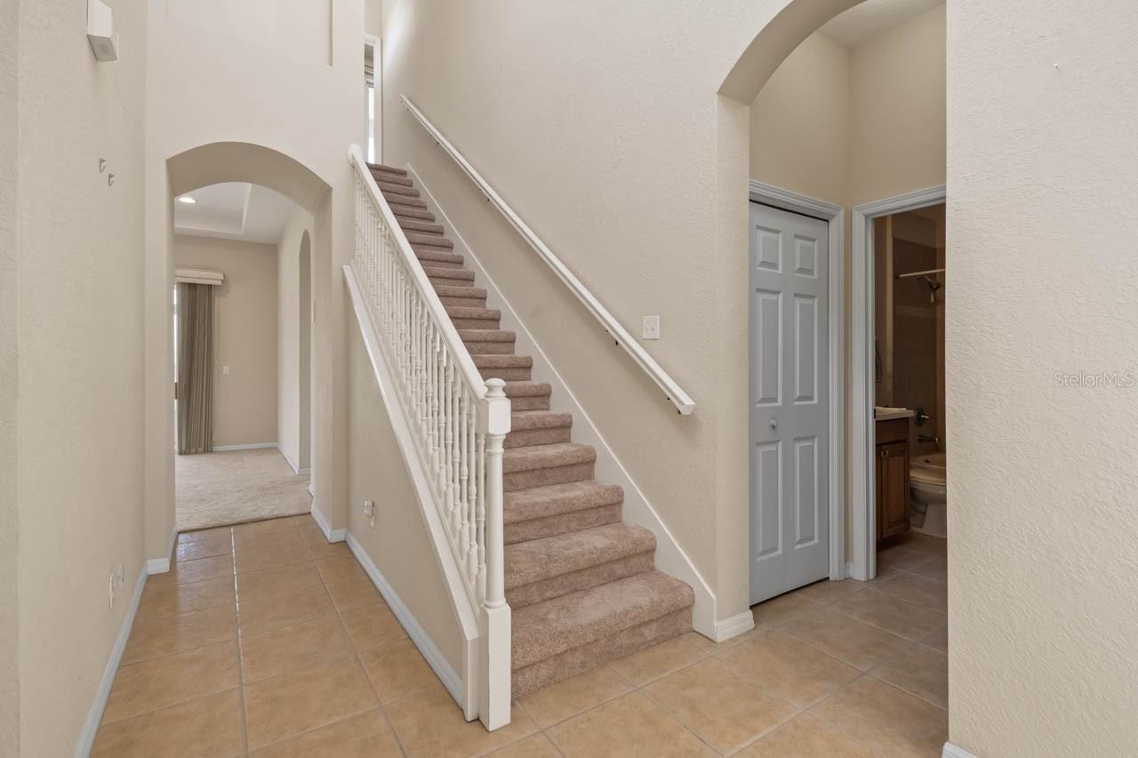 Image 17 of 76 For 2490 Kensington Greens Drive 0
