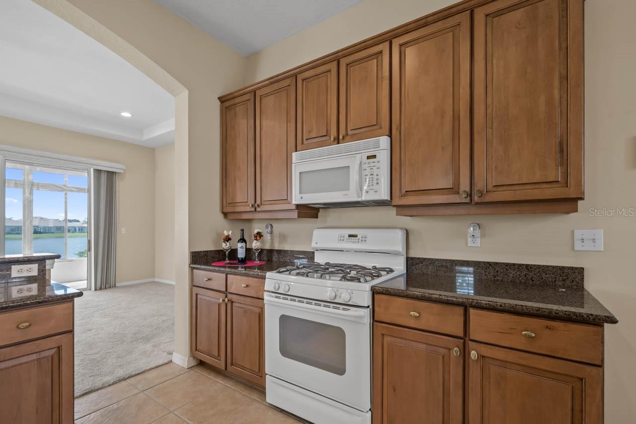 Image 7 of 76 For 2490 Kensington Greens Drive 0