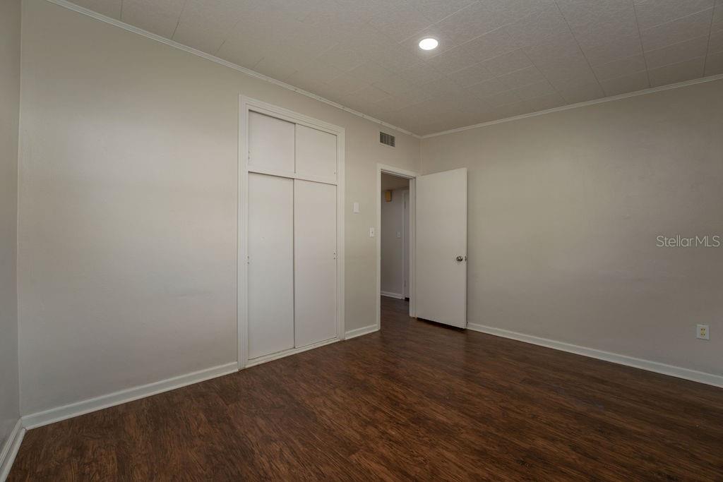Image 19 of 40 For 1625 Mockingbird Lane