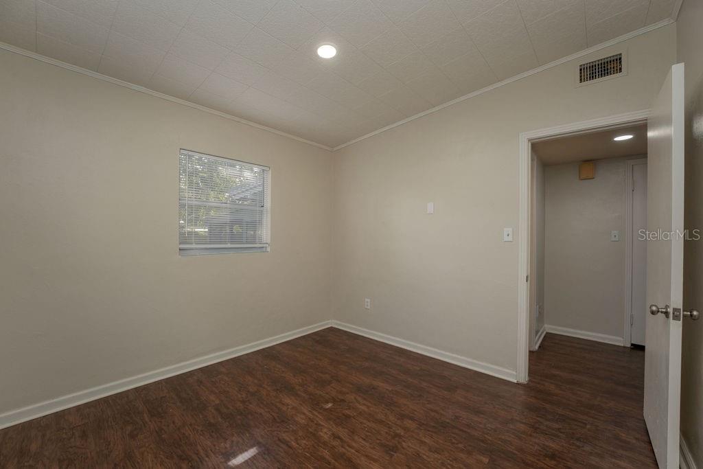 Image 23 of 40 For 1625 Mockingbird Lane