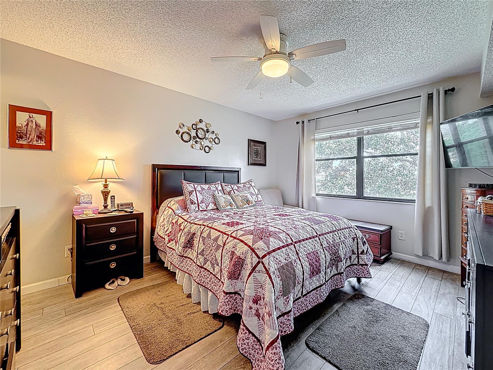Image 13 of 25 For 5920 80th Street N 406