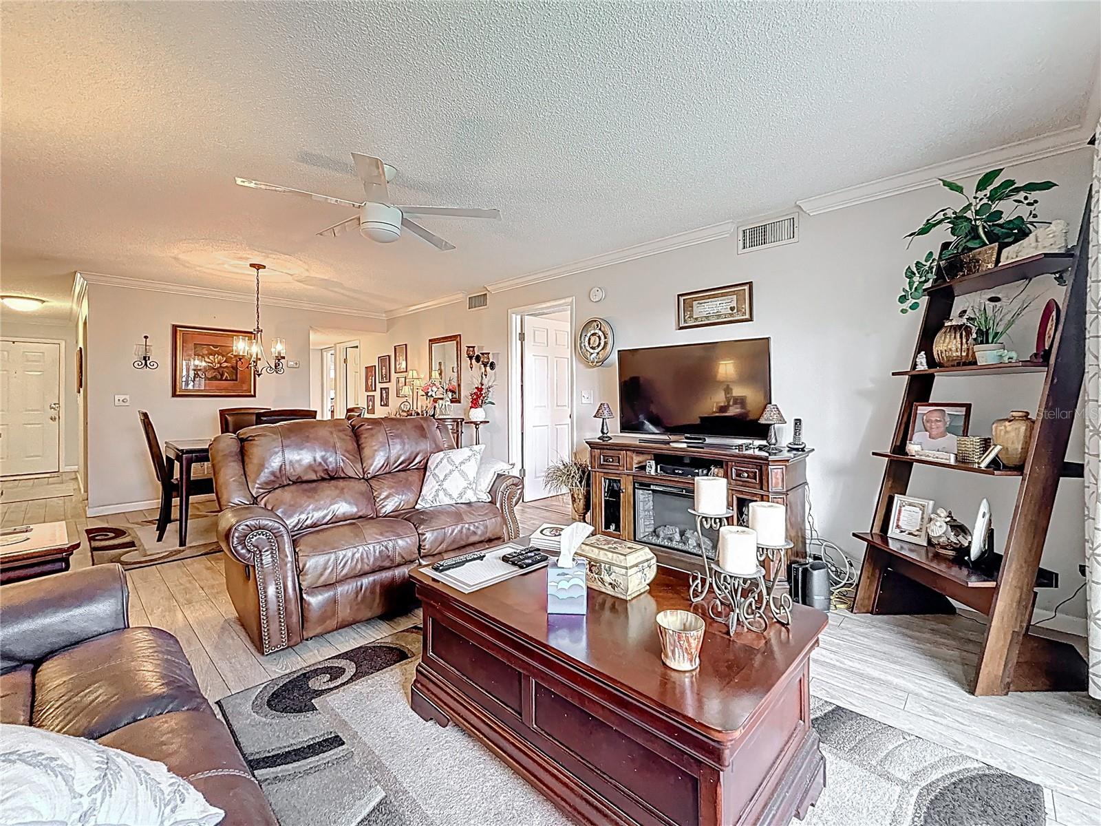 Image 8 of 25 For 5920 80th Street N 406