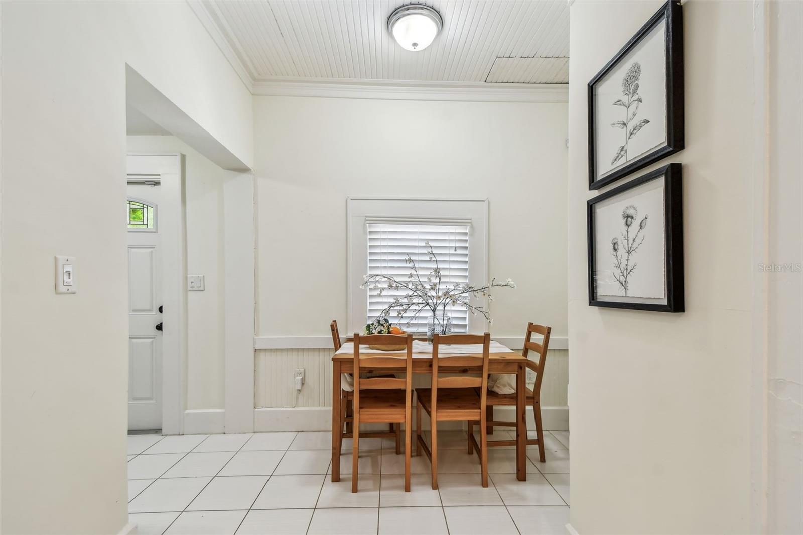 Image 45 of 66 For 848 9th Avenue S