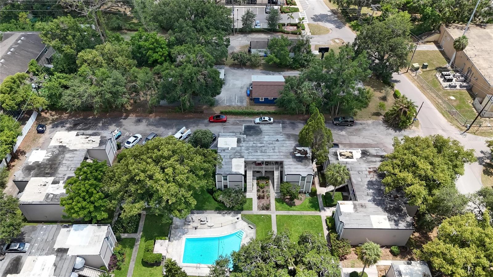Image 36 of 51 For 125 Picardy Villa Circle 100
