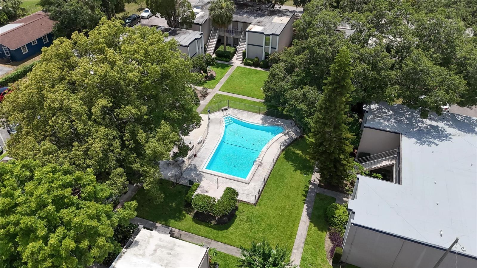 Image 45 of 51 For 125 Picardy Villa Circle 100