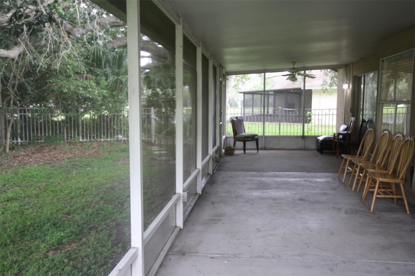 Image 4 of 17 For 10402 Ashley Oaks Drive