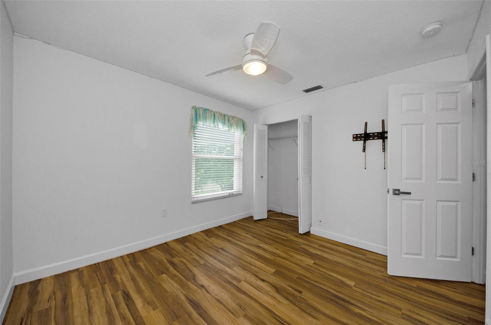 Image 23 of 42 For 2700 Bayshore Boulevard 5307