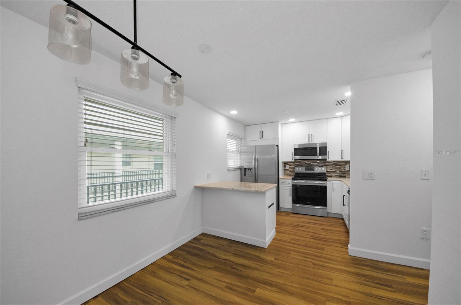 Image 9 of 42 For 2700 Bayshore Boulevard 5307