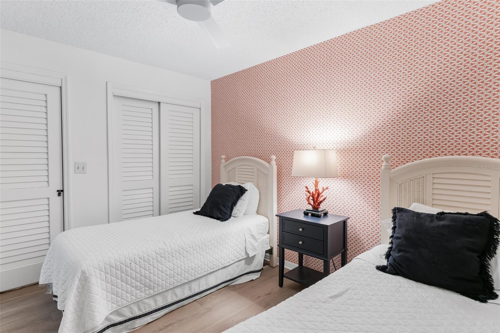 Image 32 of 49 For 17334 Gulf Boulevard 203