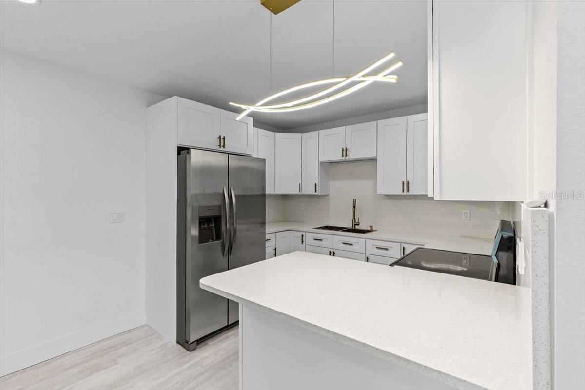 Image 7 of 44 For 8009 Somerset Lane